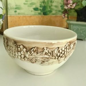 Vintage Dining - Vintage Euro Ceramica Vineyard Bowl w/Grapes EUC Vintage Dining - Vintage Euro Ceramica Vineyard Bowl w/Grapes EUC